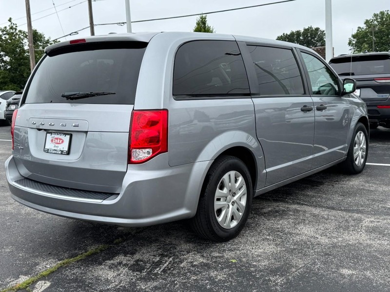 Dodge Grand Caravan Vehicle Image 03