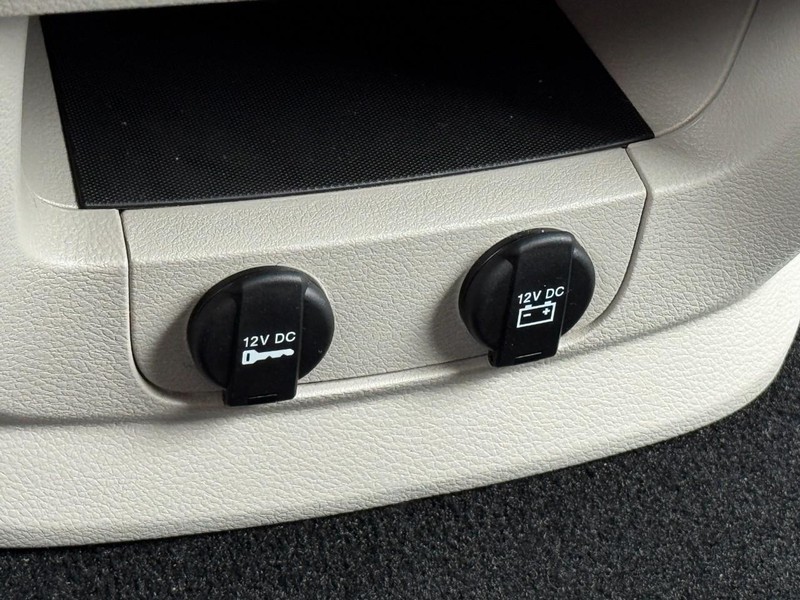 Dodge Grand Caravan Vehicle Image 25