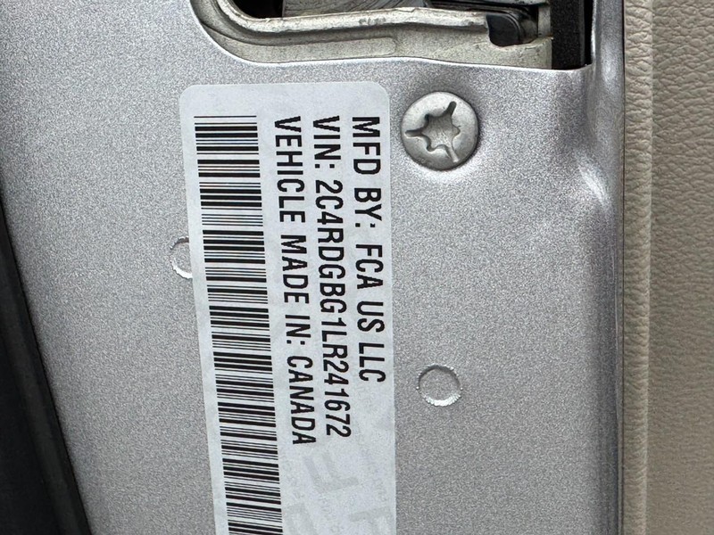 Dodge Grand Caravan Vehicle Image 30