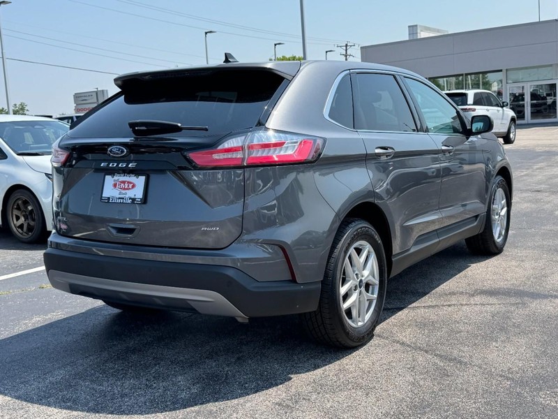 Ford Edge Vehicle Image 03