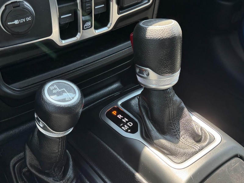 Jeep Gladiator Vehicle Image 27