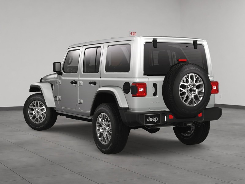 Jeep Wrangler Vehicle Image 03