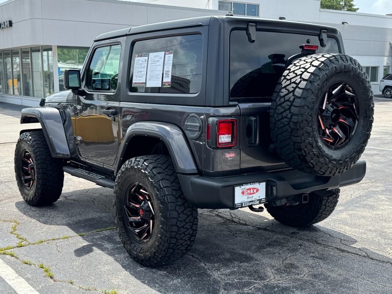 Jeep Wrangler Vehicle Image 06