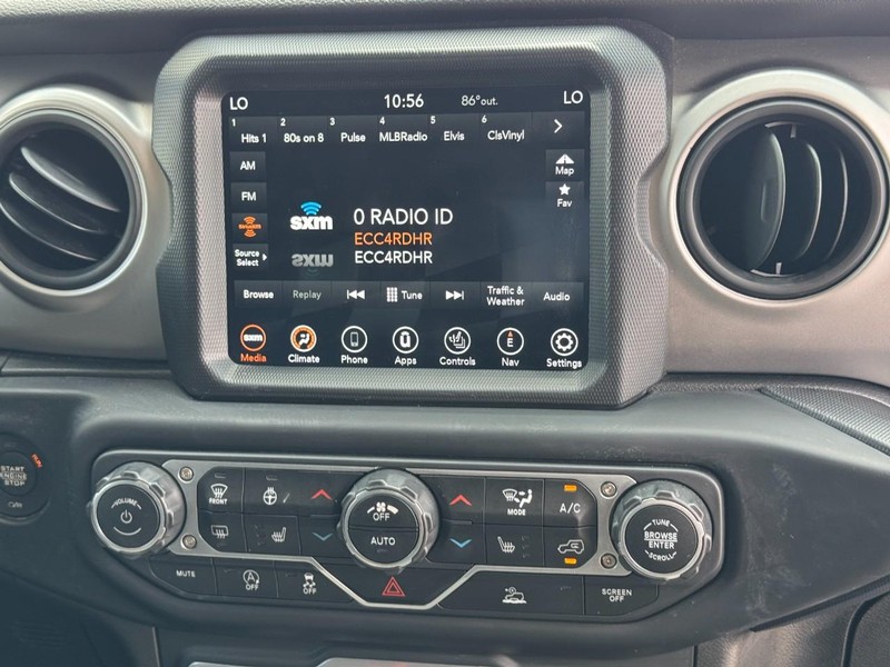 Jeep Wrangler Vehicle Image 18