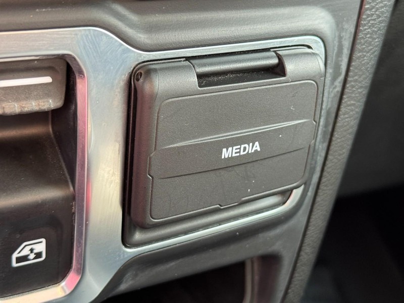 Jeep Wrangler Vehicle Image 26