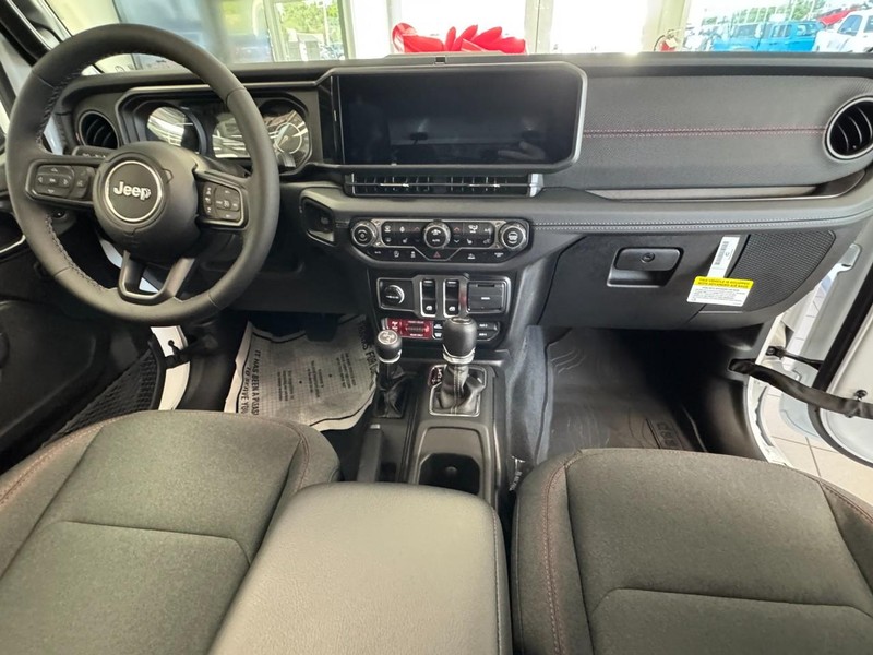 Jeep Wrangler Vehicle Image 18
