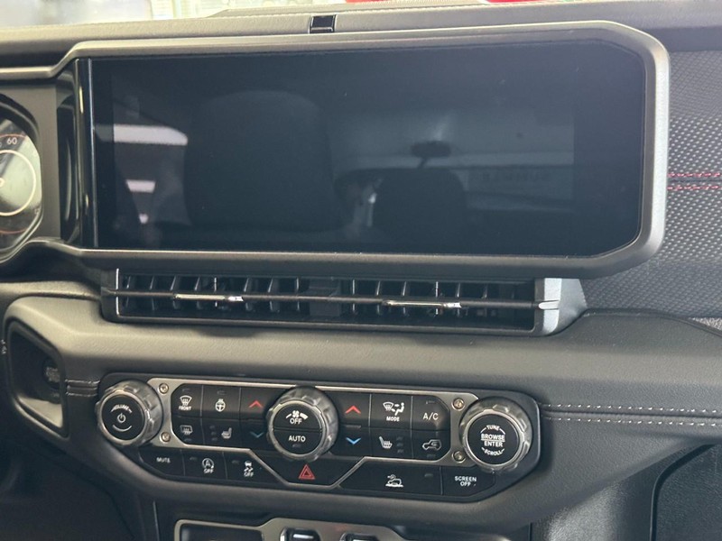 Jeep Wrangler Vehicle Image 20