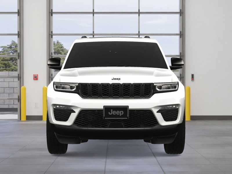 Jeep Grand Cherokee Vehicle Image 09