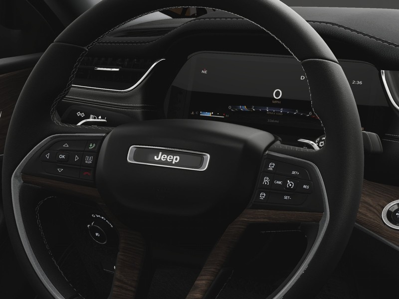 Jeep Grand Cherokee Vehicle Image 22