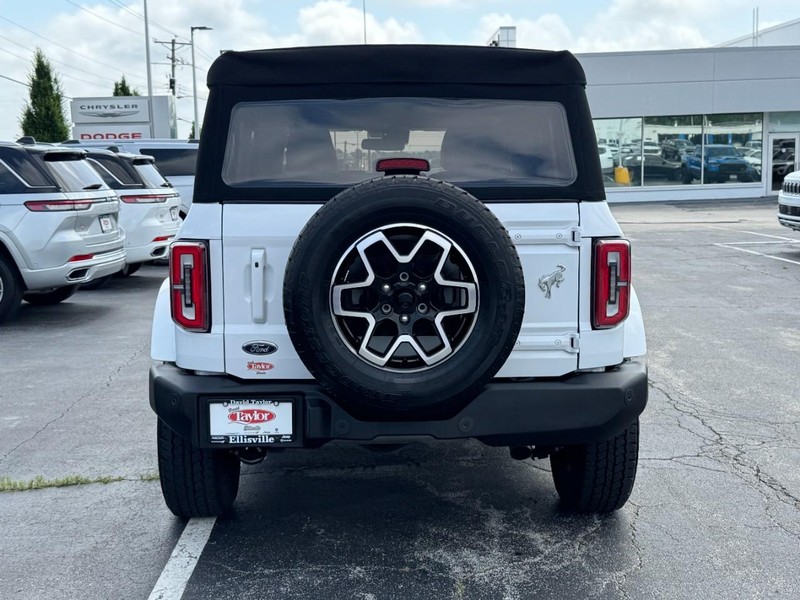 Ford Bronco Vehicle Image 14