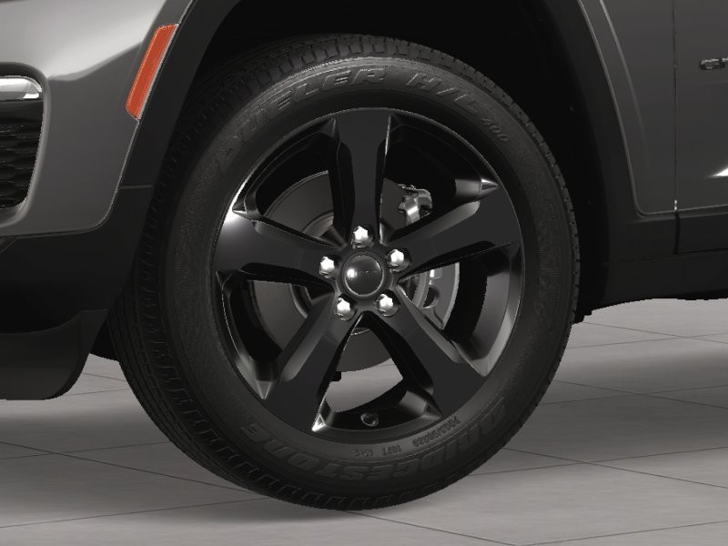 Jeep Grand Cherokee Vehicle Image 09