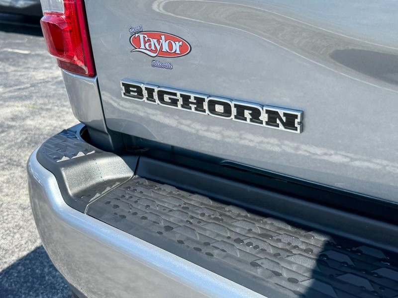Ram 2500 Vehicle Image 15