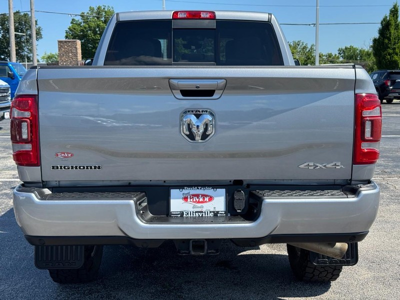 Ram 2500 Vehicle Image 17