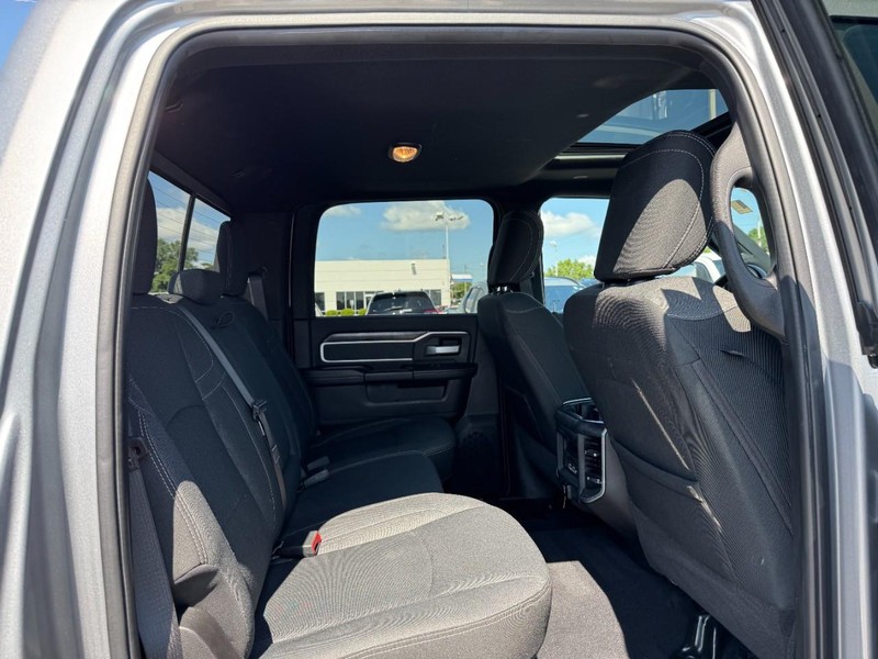 Ram 2500 Vehicle Image 18