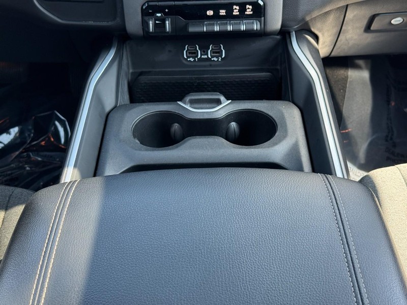 Ram 2500 Vehicle Image 22