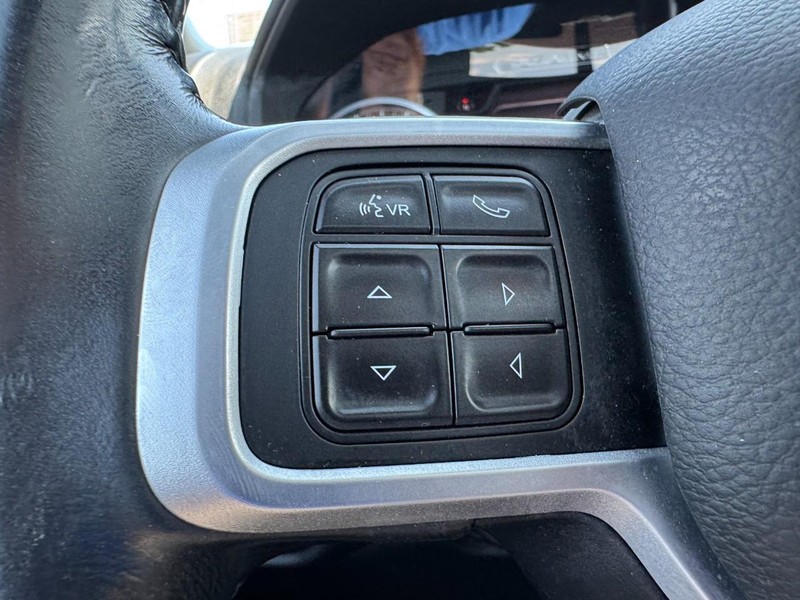 Ram 2500 Vehicle Image 24