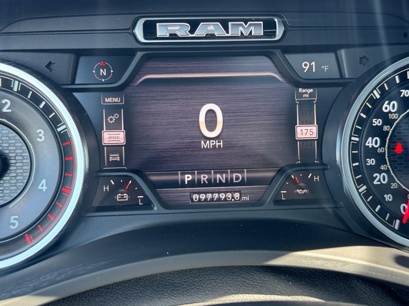 Ram 2500 Vehicle Image 26