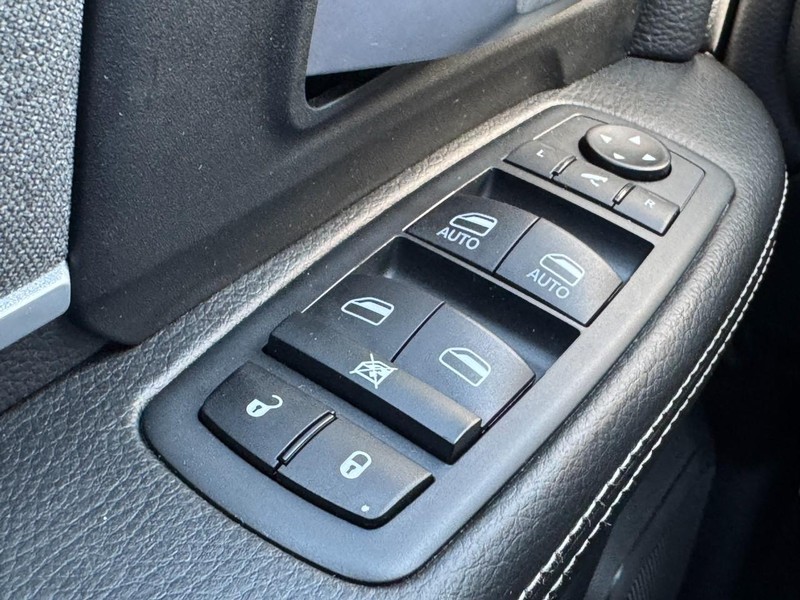 Ram 2500 Vehicle Image 31