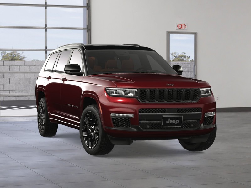 Jeep Grand Cherokee L Vehicle Image 11