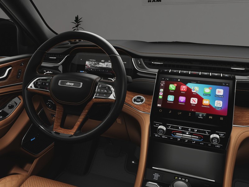 Jeep Grand Cherokee L Vehicle Image 21