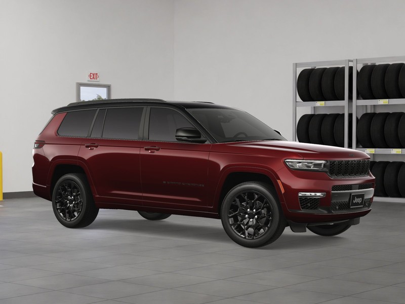Jeep Grand Cherokee L Vehicle Image 09