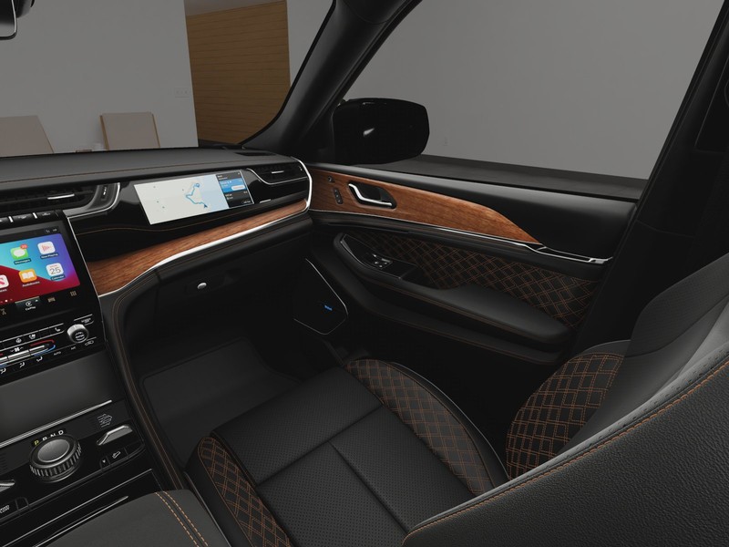 Jeep Grand Cherokee L Vehicle Image 24