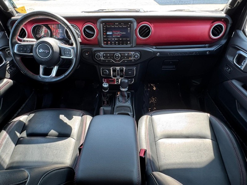 Jeep Wrangler Vehicle Image 17