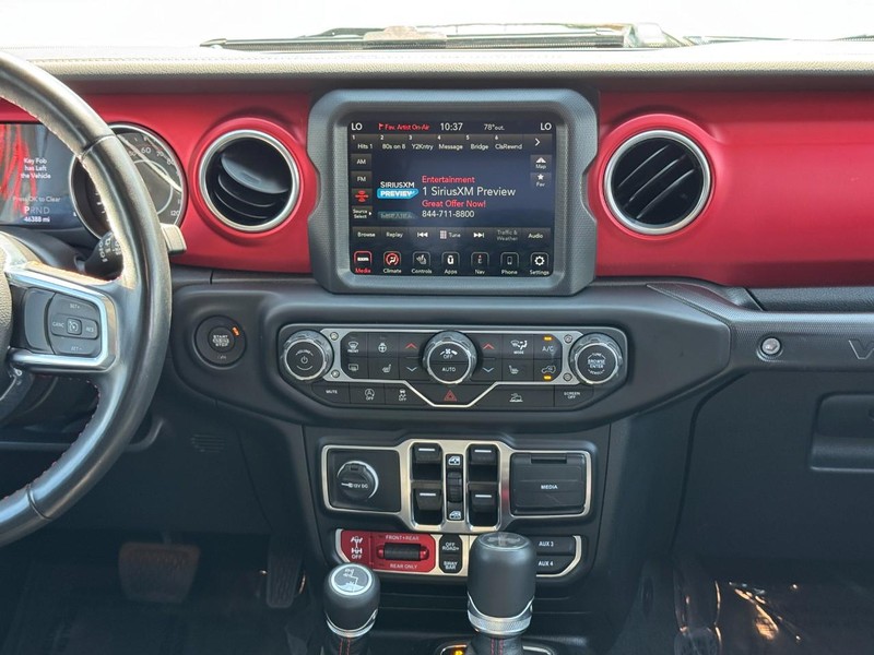Jeep Wrangler Vehicle Image 19