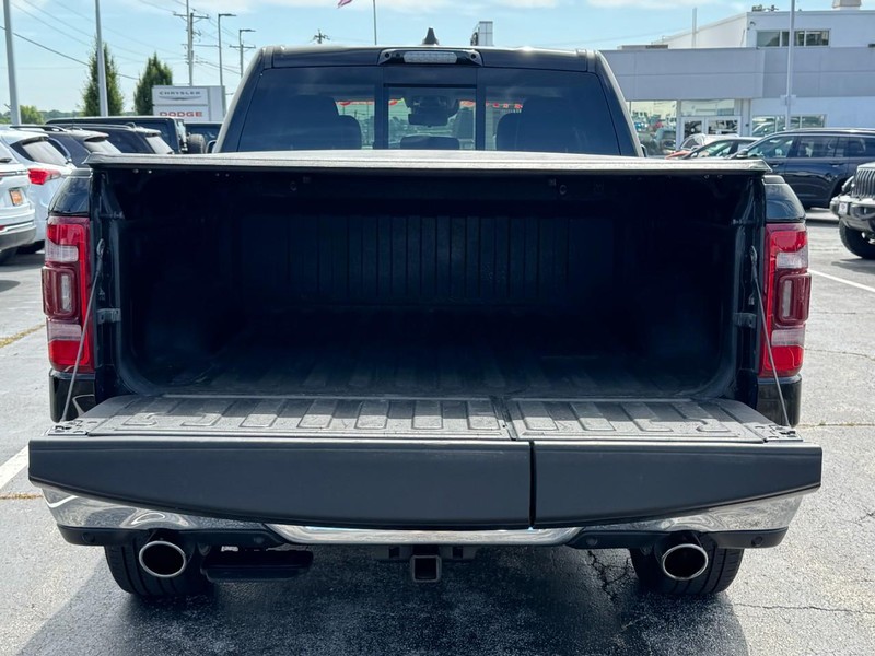 Ram 1500 Vehicle Image 17