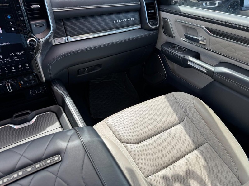 Ram 1500 Vehicle Image 24
