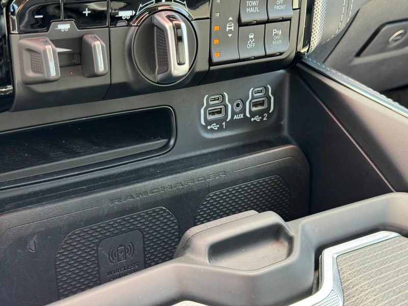 Ram 1500 Vehicle Image 30