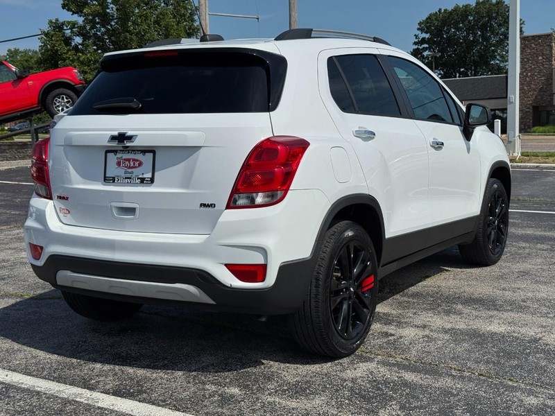 Chevrolet Trax Vehicle Image 03