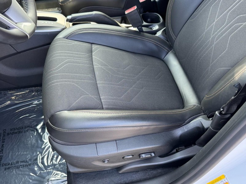 Chevrolet Trax Vehicle Image 29