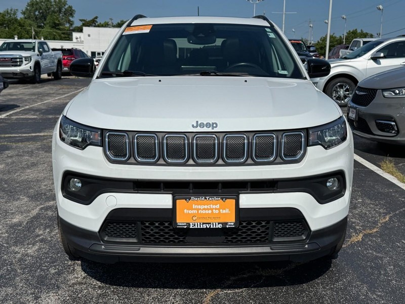 Jeep Compass Vehicle Image 11