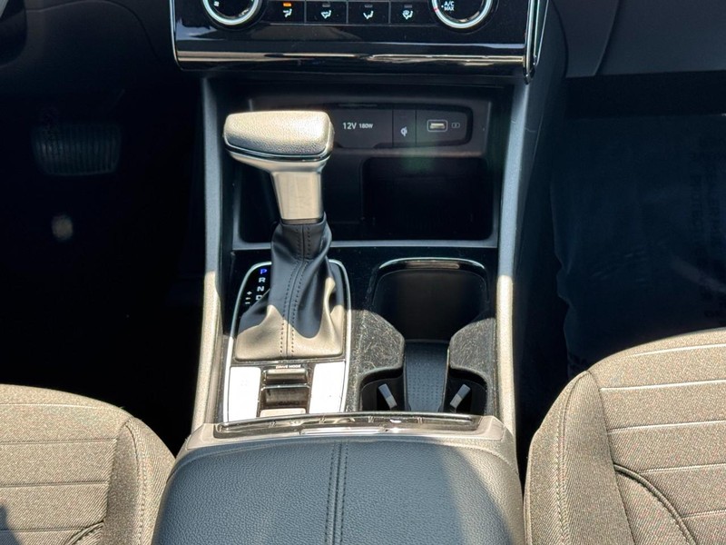 Hyundai Santa Cruz Vehicle Image 19