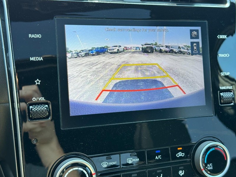 Hyundai Santa Cruz Vehicle Image 26