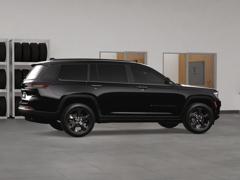 Jeep Grand Cherokee L Vehicle Image 04