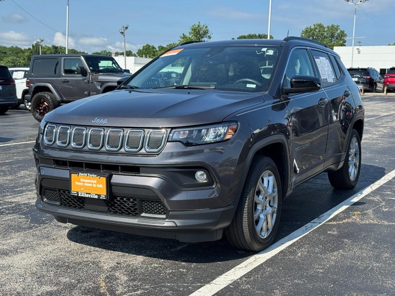Jeep Compass Vehicle Image 09