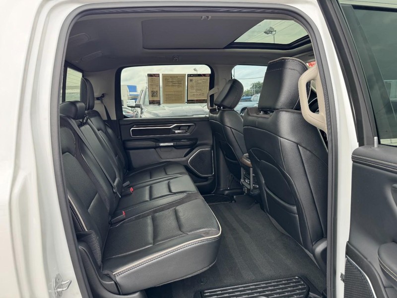 Ram 1500 Vehicle Image 19