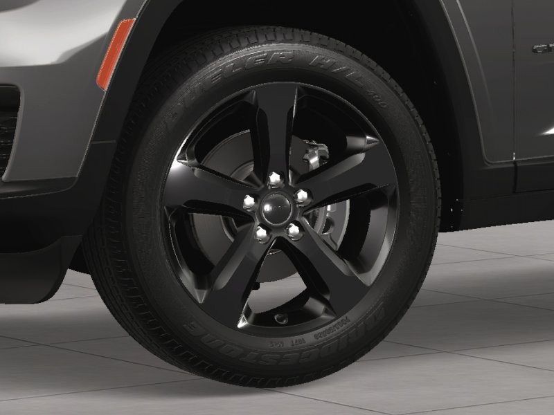 Jeep Grand Cherokee L Vehicle Image 13