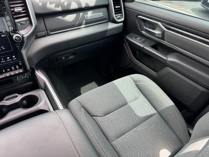 Ram 1500 Vehicle Image 25