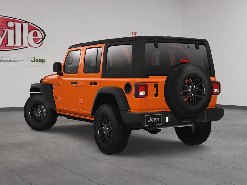 Jeep Wrangler Vehicle Image 04