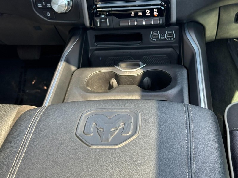 Ram 1500 Vehicle Image 23