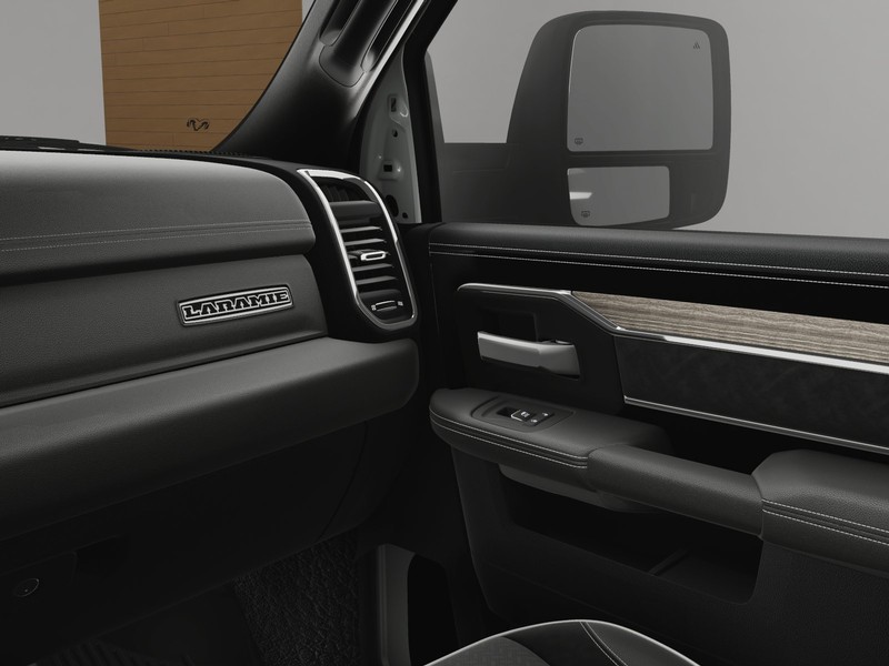Ram 2500 Vehicle Image 24