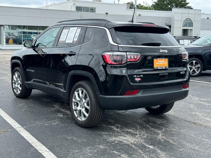 Jeep Compass Vehicle Image 07
