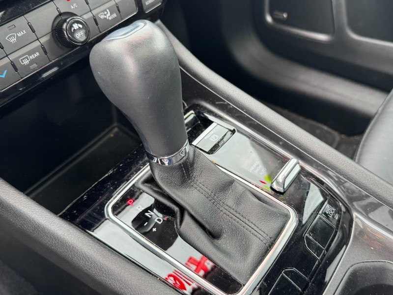 Jeep Compass Vehicle Image 31