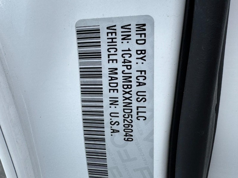 Jeep Cherokee Vehicle Image 38