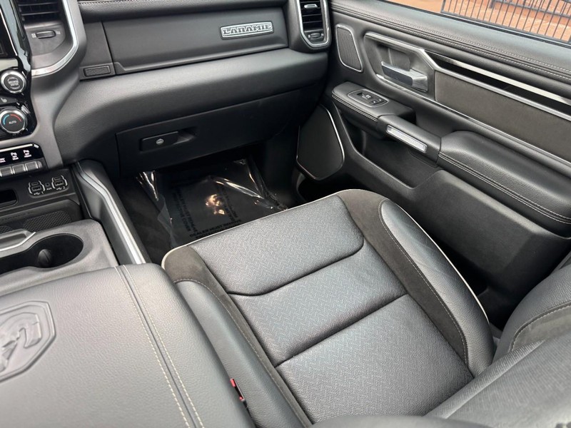 Ram 1500 Vehicle Image 24