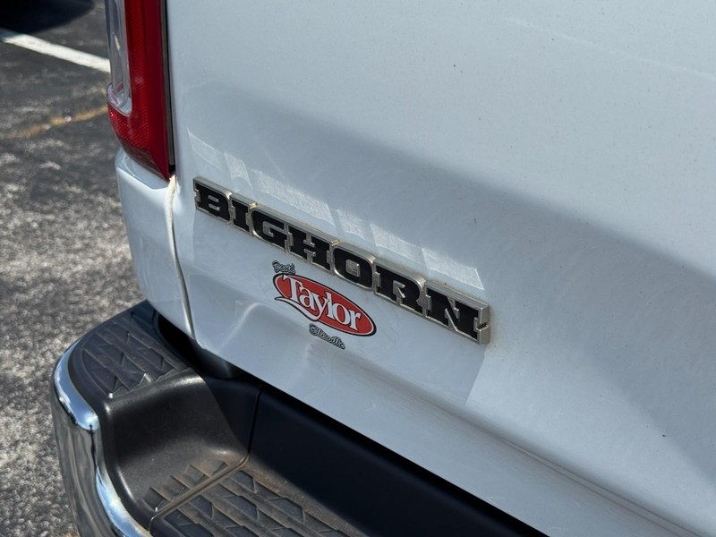 Ram 1500 Vehicle Image 15