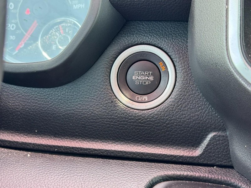 Ram 1500 Vehicle Image 33